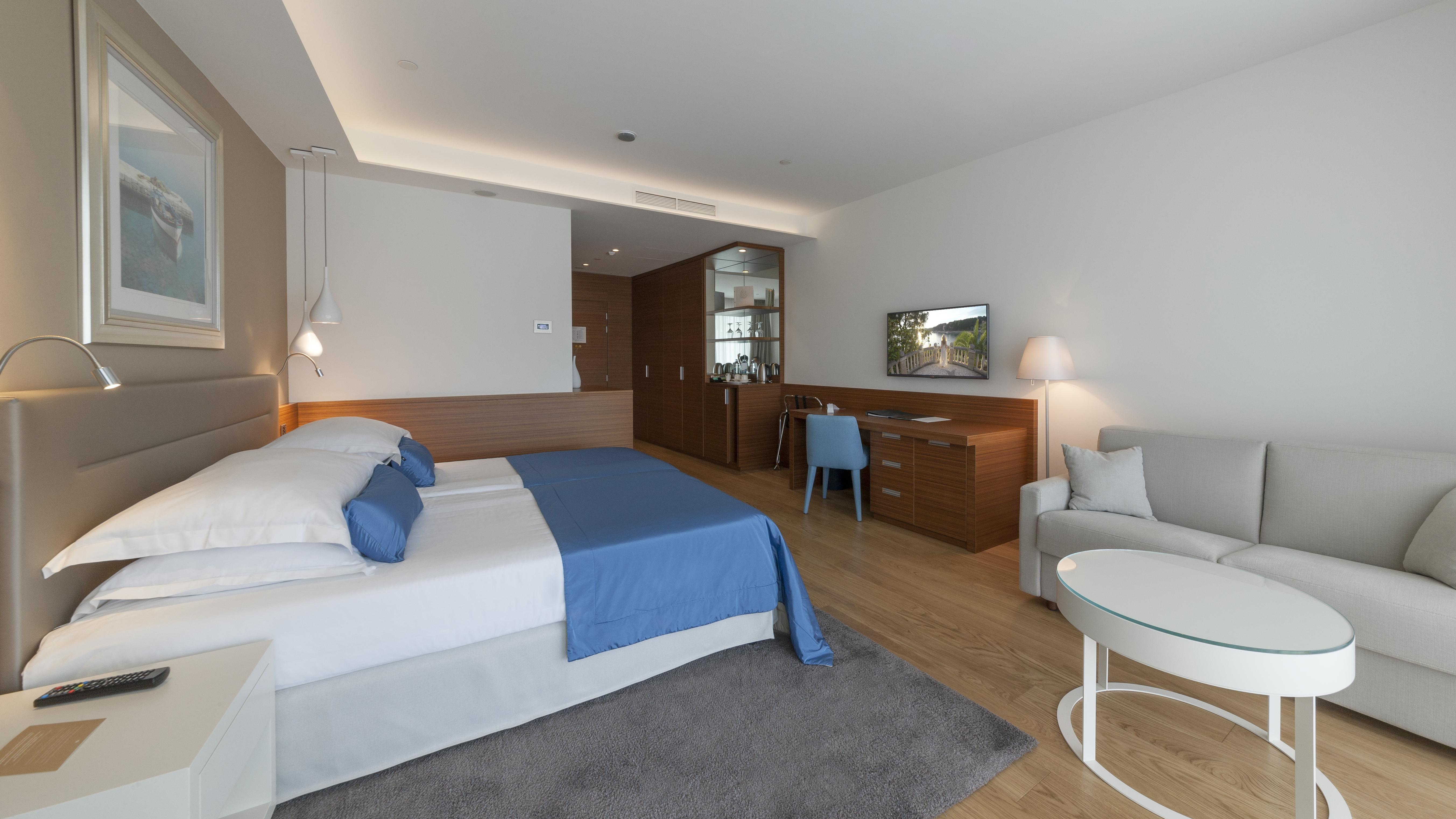 Bellevue Hotel 5*