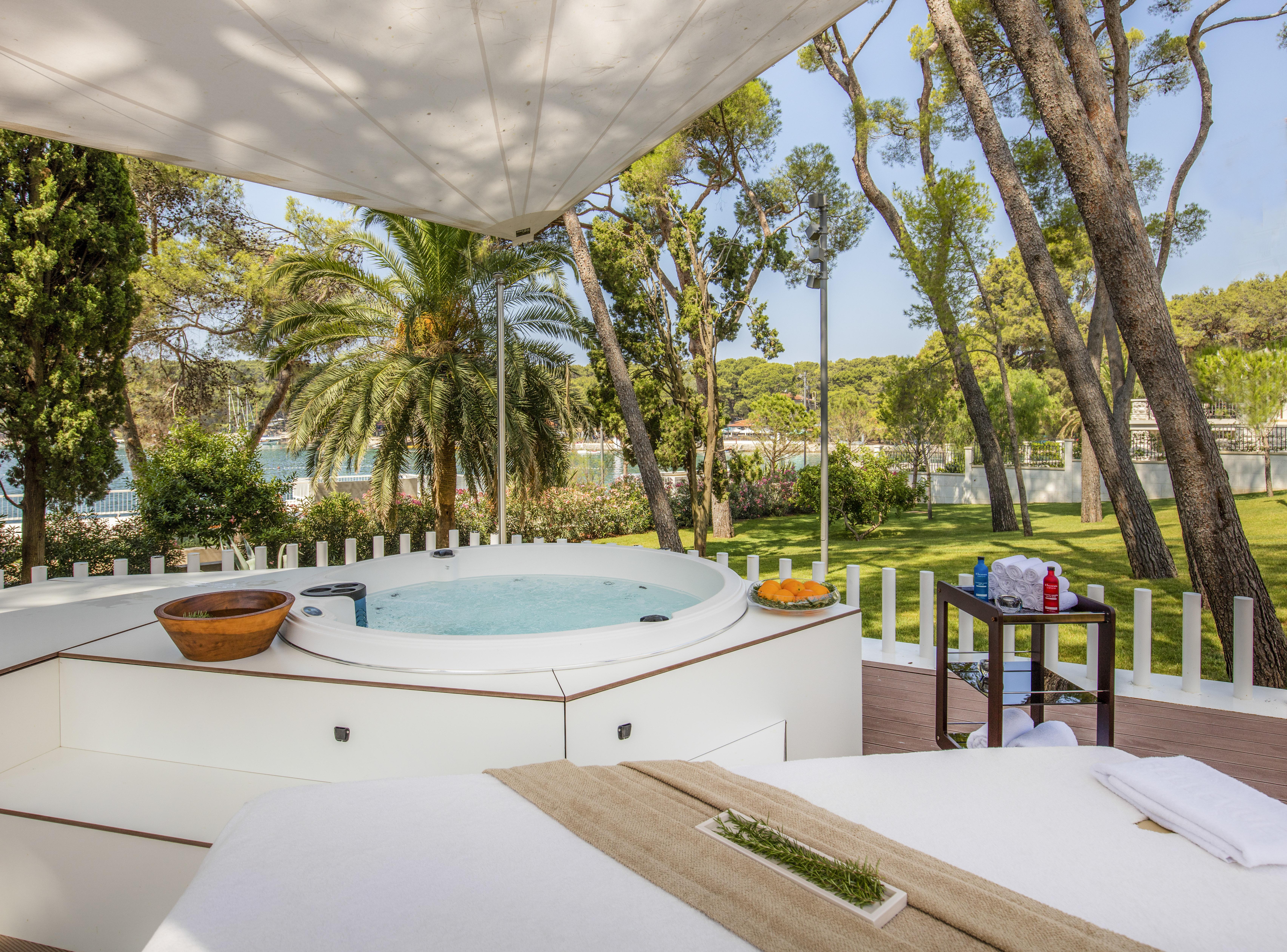 Hotel Bellevue 5*